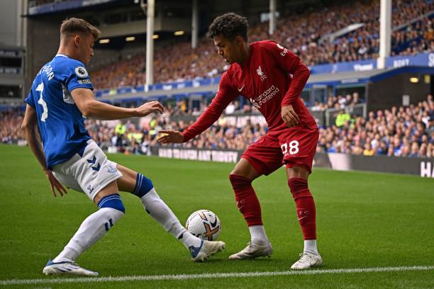 枢纽的角色 枢纽的角色