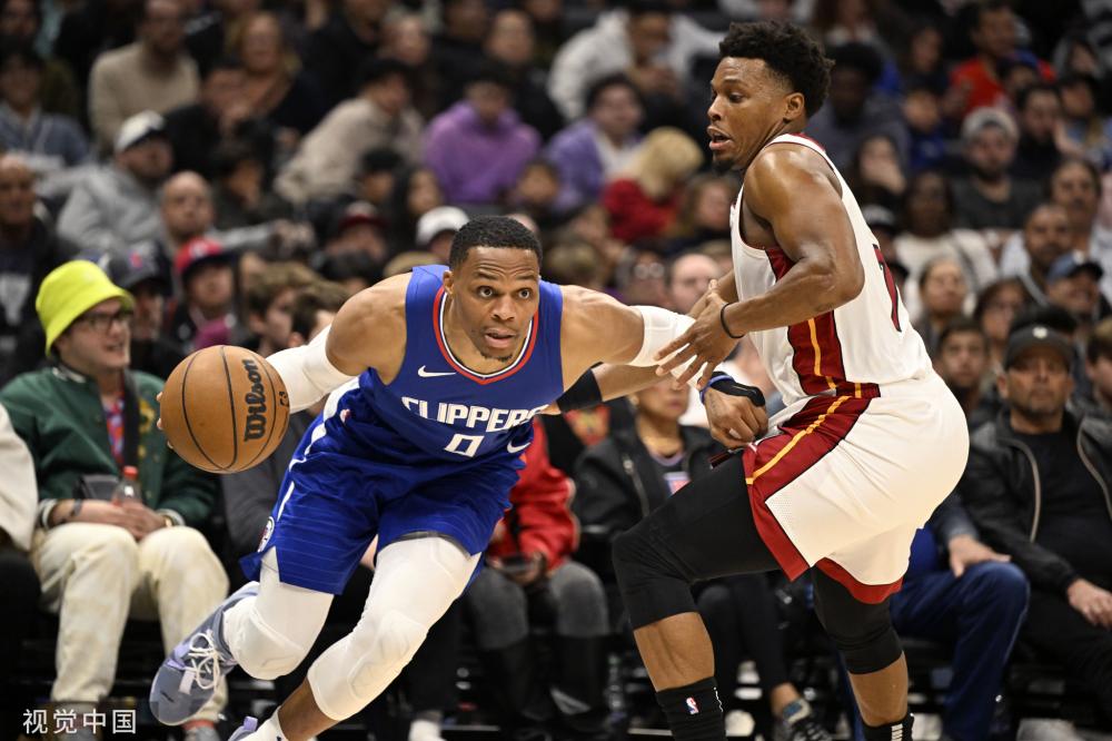 舆论漩涡 舆论漩涡